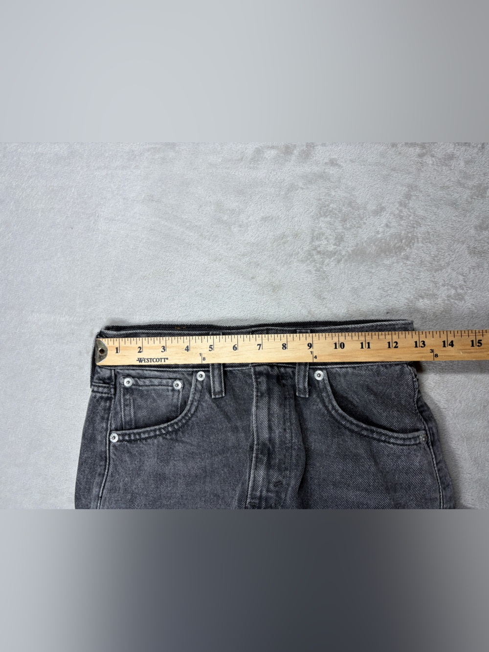 Levi’s Women’s Cinch Barrel Past Lives Black Raw Hem 100% Cotton Denim Jeans 25 - Picture 5 of 16